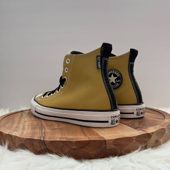 Converse Chuck Taylor All Star Hi Leather Size Men's 7.5 Women's 9.5 Dunes/Cape - Picture 7 of 10